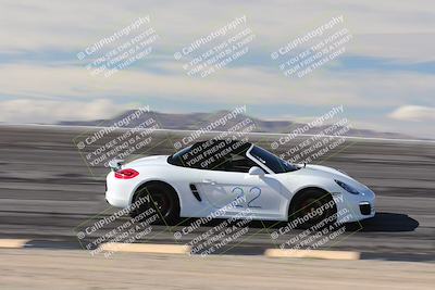 media/Jan-04-2026-SCCA SD (Sun) [[defc442887]]/4-Novice Group/Session 2 Bowl Speed Pans/